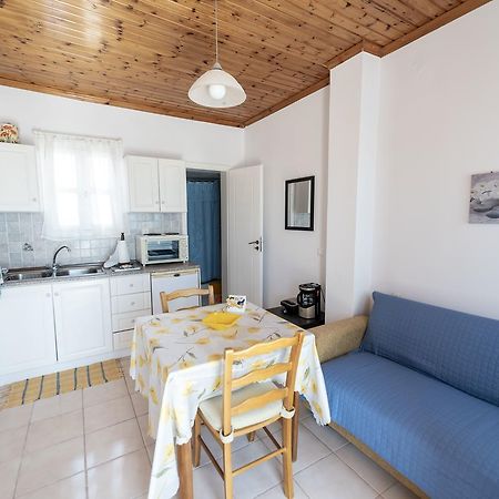 Filoxenia Apartments Hálki Kültér fotó